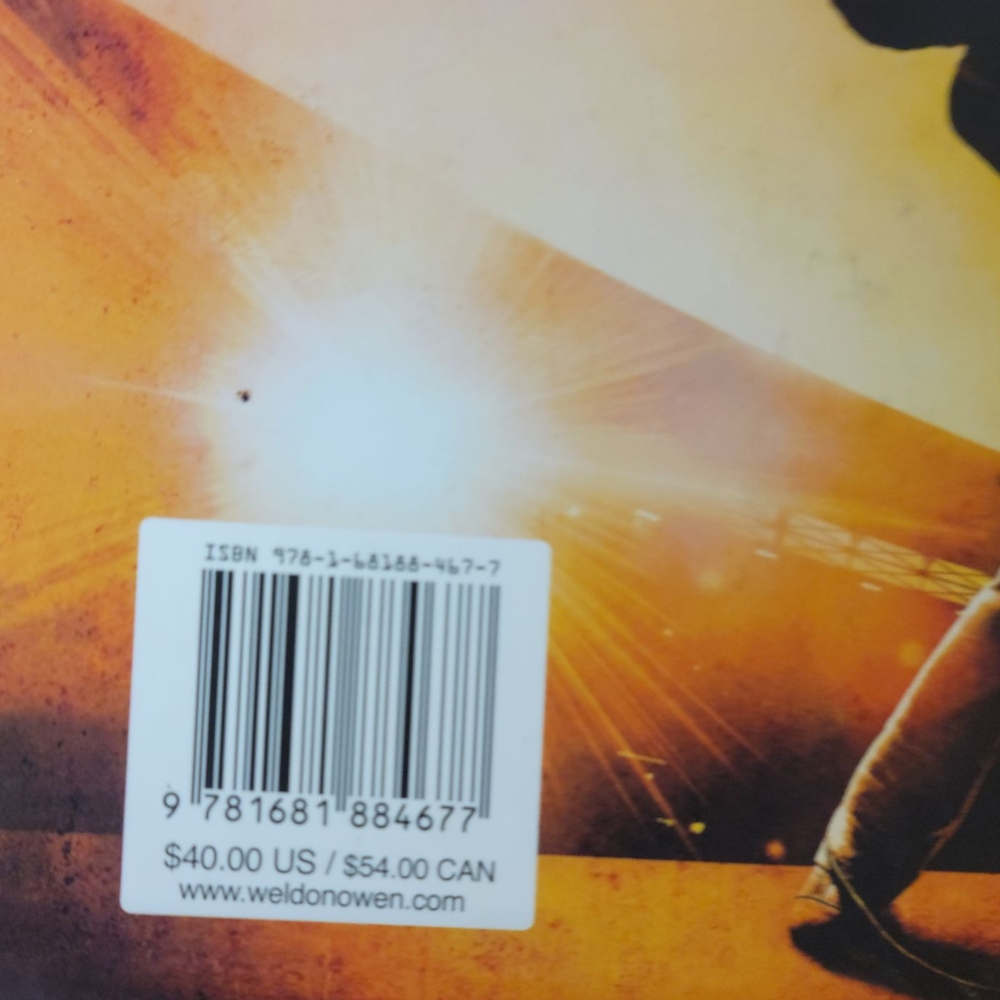 QUEEN BOHEMIAN RHAPSODY - The Inside Story Behind The Film Hardcover Book - Picture 8 of 9